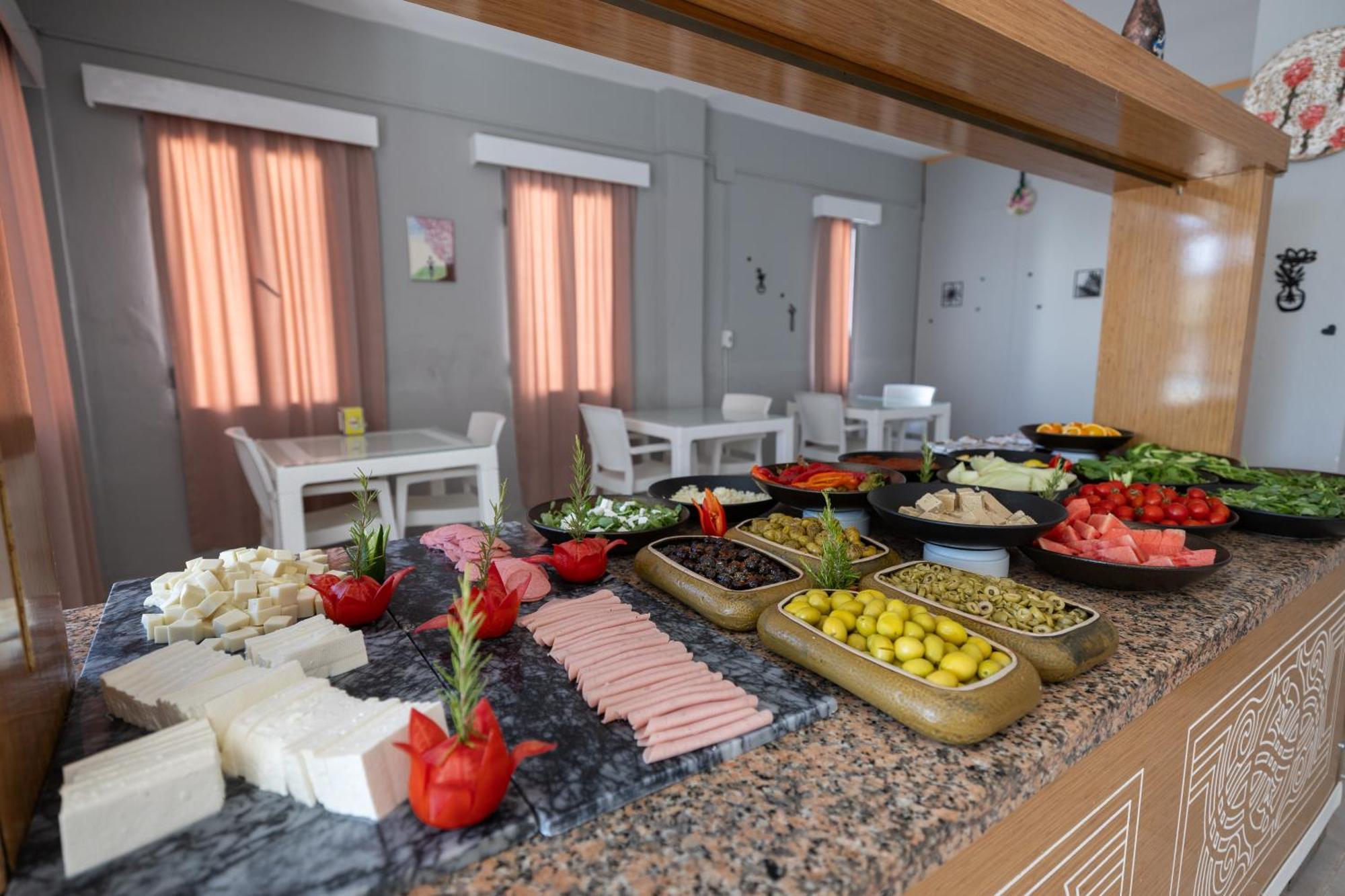 Ladonia Hotels Zemda Guemuesluek Gümüşlük Exterior foto
